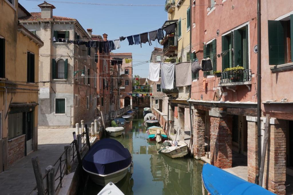 Ca De Le Ole Apartment Venesia Bagian luar foto